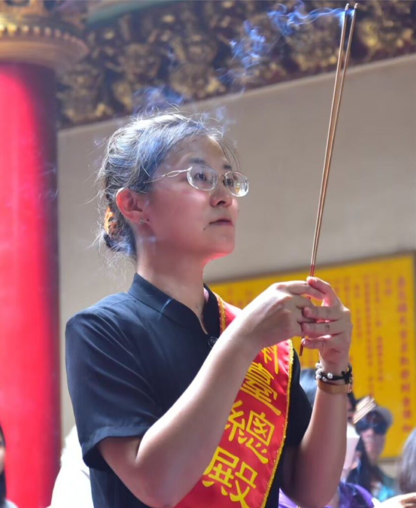 殿主天芩